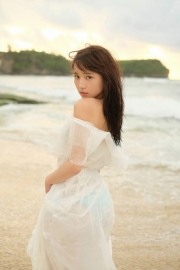 Rina Asakawa Swimsuit ImagesActive in both gravure and acting088