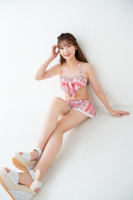 Asami Kondo Swimsuit Gravure Floral Pattern Bikini 2021004