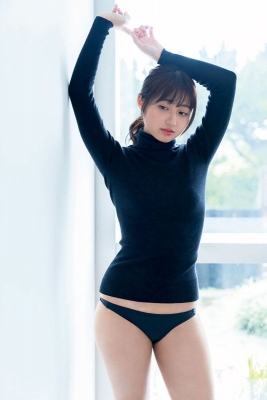 Moe Nishiwaki Swimsuit Bikini Gravure Japans prettiest college girl has her first impressive sex scene 2021014