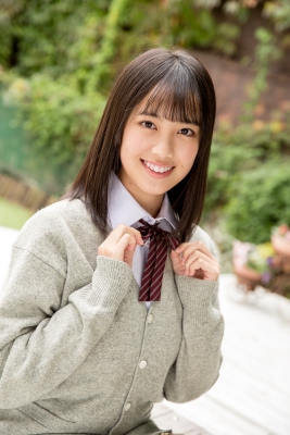Sarina Kashiwagi School Uniform and Swimsuit025