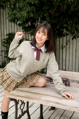 Sarina Kashiwagi School Uniform and Swimsuit049