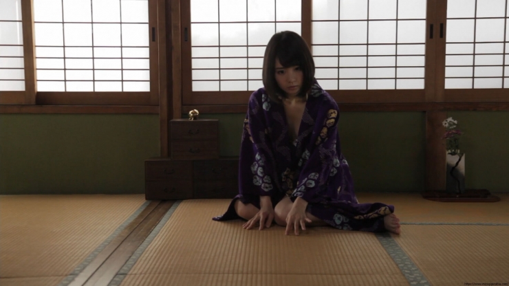 Miko Morita yukata yukata undressing and room03
