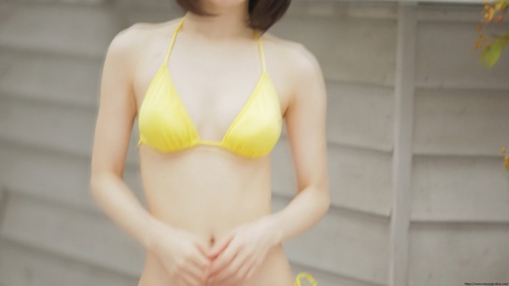 Mikiko Morita Yellow Bikini40