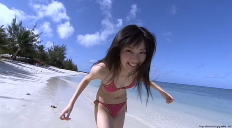 Yua Shinkawa Swimsuit Gravure Running on the beach in bikini 100