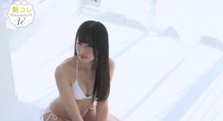 Kotori Kaiga White Swimsuit Bikini26