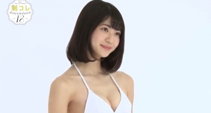 Minami Yamada White Swimsuit Bikini u27