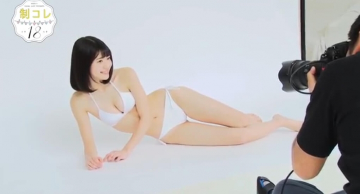 Minami Yamada White Swimsuit Bikini u43