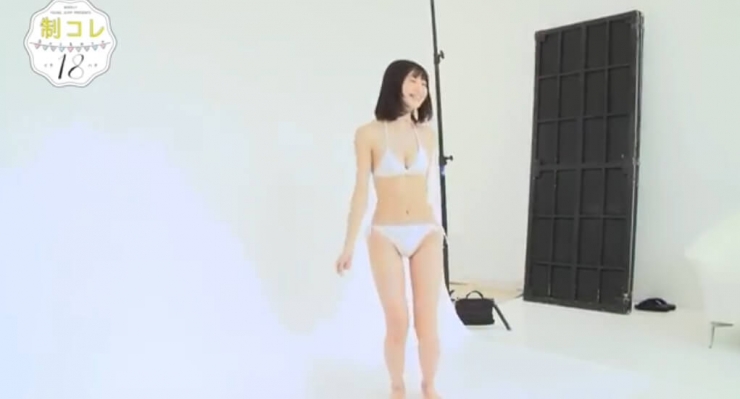 Minami Yamada White Swimsuit Bikini u49