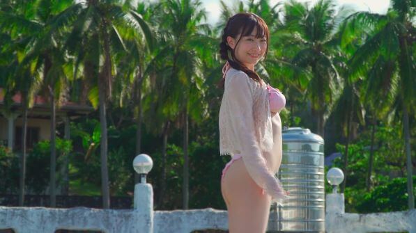Nanase Kohinata： swimsuit gravure full of a sense of being a girlfriend35