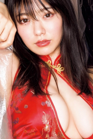 Kana Yamada in a Chinese dress02