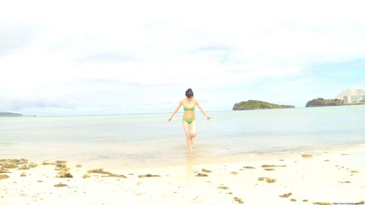 Sakakura Ando Beach Green Bikini108