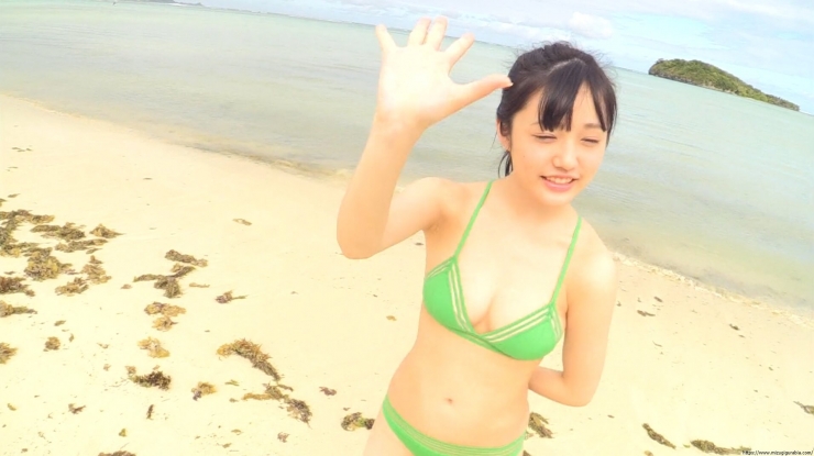 Sakakura Ando Beach Green Bikini114