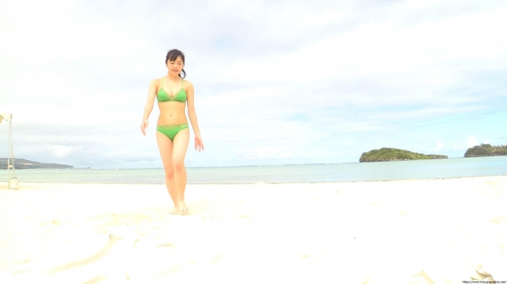 Sakakura Ando Beach Green Bikini158