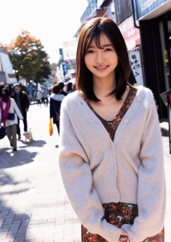 Moeka Hashimoto bare of her yukataOvernight Date Trip with Miss12