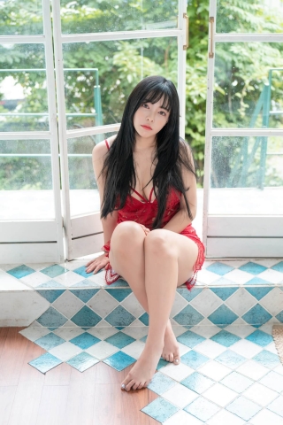 Red negligee Korean beauty03