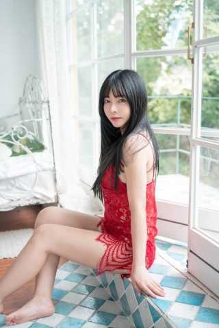 Red negligee Korean beauty04