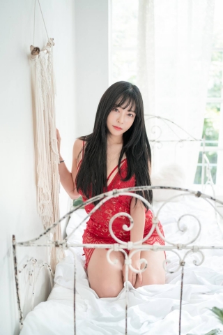 Red negligee Korean beauty22