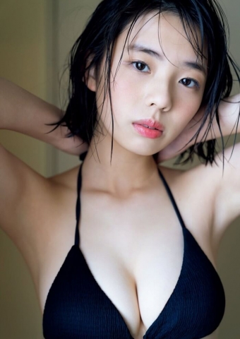 Hina Kikuchi e30