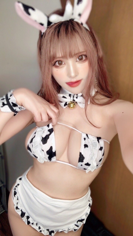 牛柄ビキニ・Milk-Girl Cosplay 04